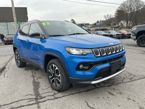 Used 2022 Jeep Compass Limited image 1