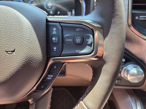 Used 2026 RAM 1500 Limited AWD/4WD image 33