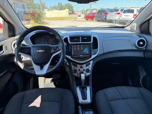 Used 2017 Chevrolet Sonic LT image 14