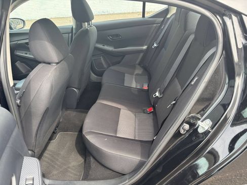 Used 2025 Nissan Sentra SV FWD image 24