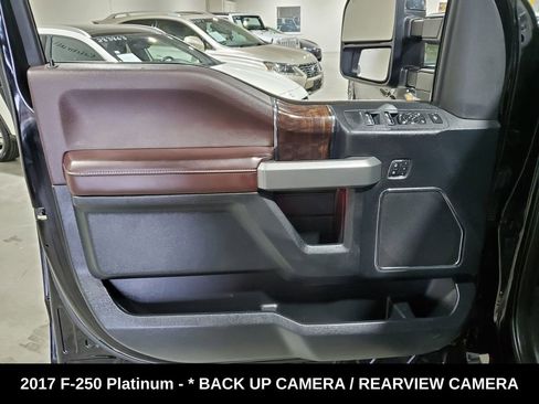 Used 2017 Ford F250 Platinum w/ Platinum Ultimate Package image 8