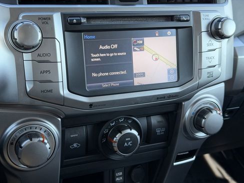 Used 2016 Toyota 4Runner SR5 Premium image 28