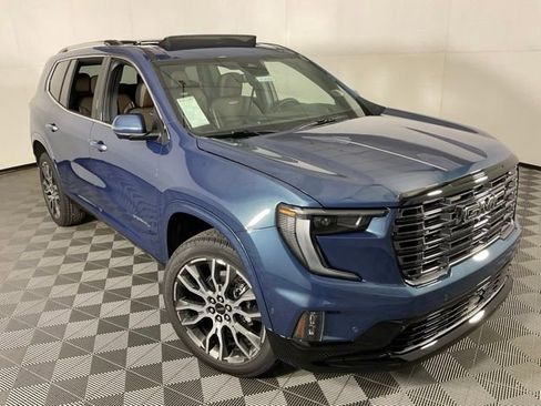 New 2026 GMC Acadia Denali Ultimate w/ LPO, Floor Liner Package image 46