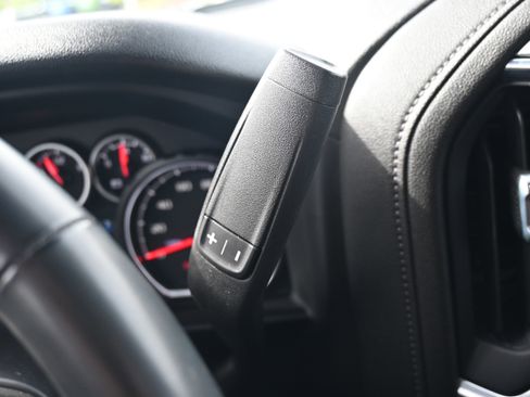 Used 2023 Chevrolet Silverado 2500 LT w/ Midnight Edition image 10