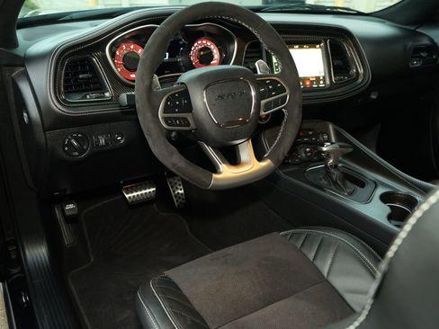 Used 2023 Dodge Challenger SRT Hellcat Redeye image 9