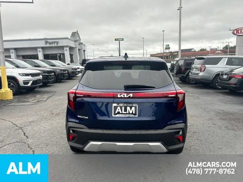 Used 2026 Kia Seltos LX FWD image 6