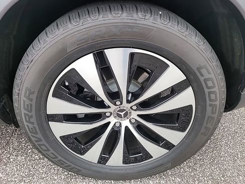 Used 2025 Mercedes-Benz GLE 350 4MATIC image 7