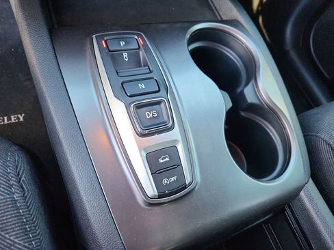 Used 2022 Honda Pilot Sport image 21