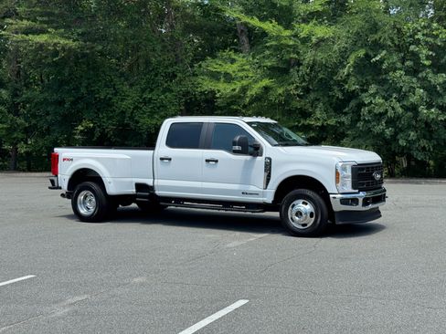 Used 2024 Ford F350 XL AWD/4WD image 16