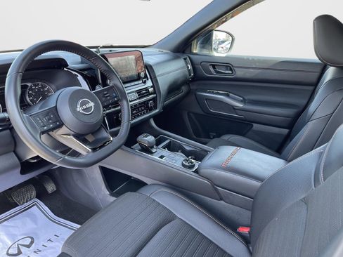 Used 2024 Nissan Pathfinder Rock Creek AWD/4WD image 4