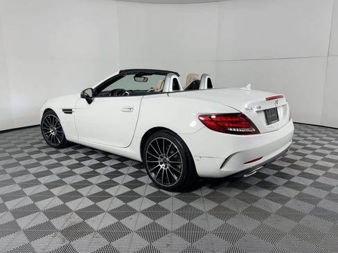 Used 2020 Mercedes-Benz SLC 300 image 3
