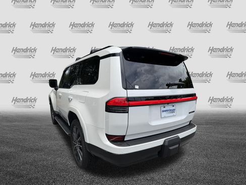 Used 2026 Lexus GX 550 w/ Accessory Package (2T) AWD/4WD image 7