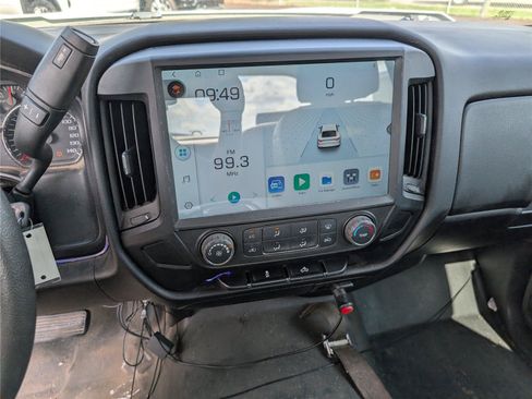 Used 2016 Chevrolet Silverado 1500 W/T RWD image 18