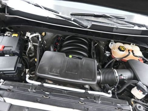 Used 2019 Chevrolet Silverado 1500 LTZ w/ LTZ Premium Package image 29