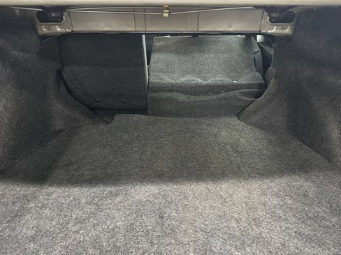 Used 2017 Toyota Corolla LE FWD image 31