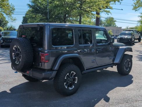 Used 2025 Jeep Wrangler Unlimited Rubicon 4xe w/ Safety Group AWD/4WD image 5