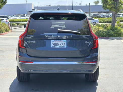 Used 2026 Volvo XC90 B6 Core AWD/4WD image 6