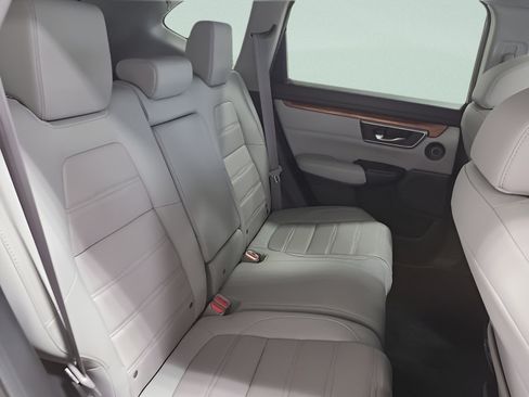 Used 2020 Honda CR-V Touring image 16
