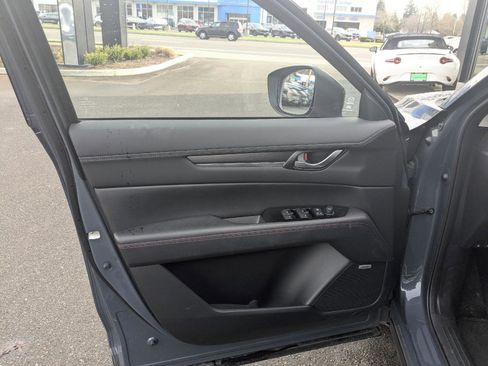 Used 2024 MAZDA CX-5 Carbon Edition image 17