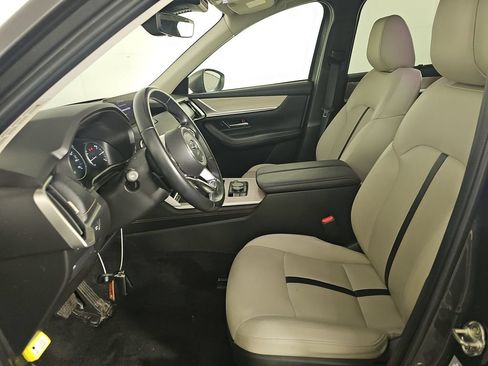 Used 2024 MAZDA CX-90 3.3 Turbo w/ Preferred Plus AWD/4WD image 7
