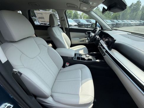 New 2026 Kia Sorento EX AWD/4WD image 26