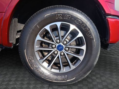 Used 2019 Ford F150 XLT w/ Equipment Group 302A Luxury AWD/4WD image 22