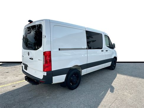 New 2025 Mercedes-Benz Sprinter 2500 image 7