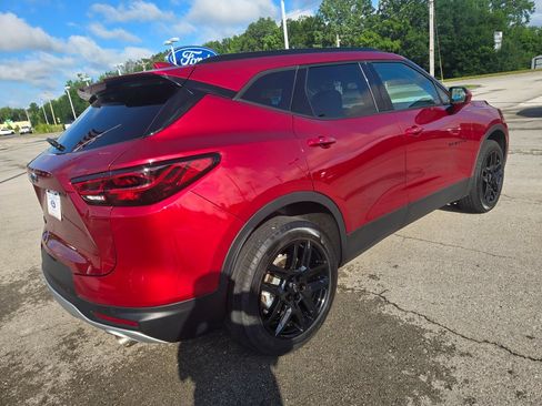 Used 2024 Chevrolet Blazer LT w/ Convenience Package FWD image 4