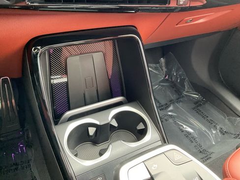 New 2026 BMW X2 xDrive28i w/ Technology Package AWD/4WD image 18