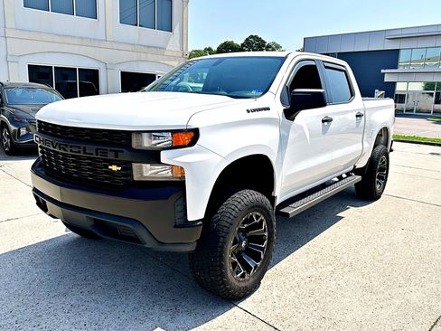 Used 2019 Chevrolet Silverado 1500 W/T w/ Trailering Package RWD image 3
