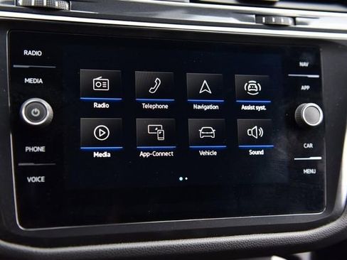 Certified 2024 Volkswagen Tiguan SEL R-Line AWD/4WD image 14