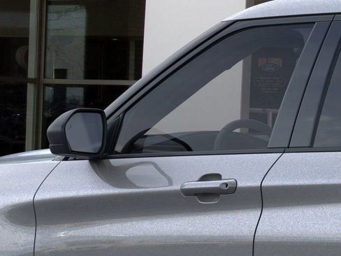 New 2026 Ford Explorer Active image 22
