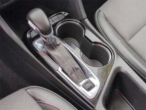 Certified 2022 Buick Encore GX Select image 16