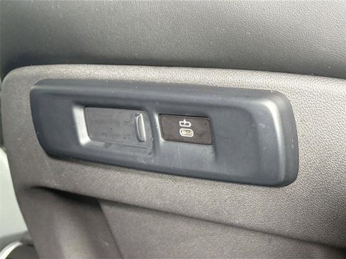 Used 2023 BMW X5 sDrive40i w/ Premium Package image 48