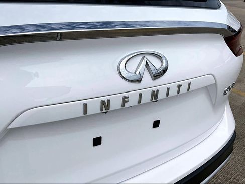 Used 2023 INFINITI QX50 Luxe FWD image 31