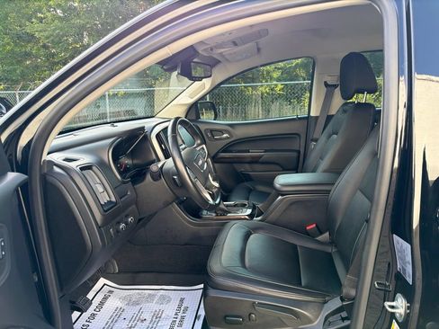 Used 2022 GMC Canyon Elevation w/ Elevation Premium Package AWD/4WD image 21