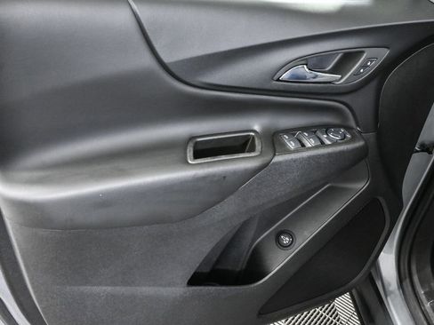 Used 2024 Chevrolet Equinox LT image 6
