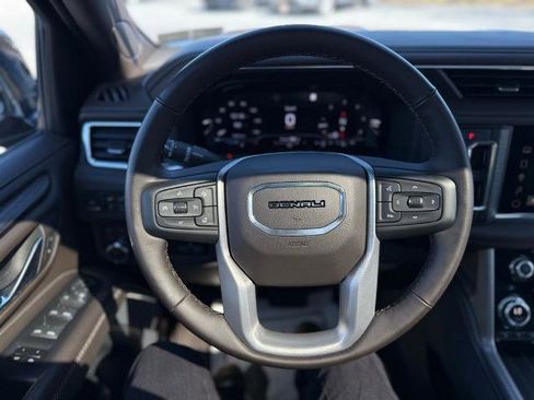 Used 2023 GMC Yukon Denali w/ Max Trailering Package image 17