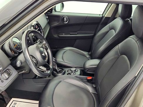 Used 2018 MINI Cooper Countryman with Technology & Premium Pack image 19