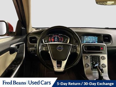 Used 2017 Volvo S60 T5 Dynamic w/ Vision Package image 24