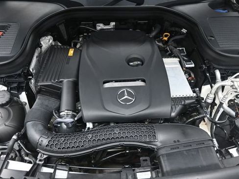 Used 2019 Mercedes-Benz GLC 300 image 31