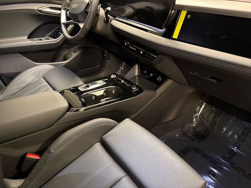 New 2027 Audi Q6 e-tron Premium Plus AWD/4WD image 15