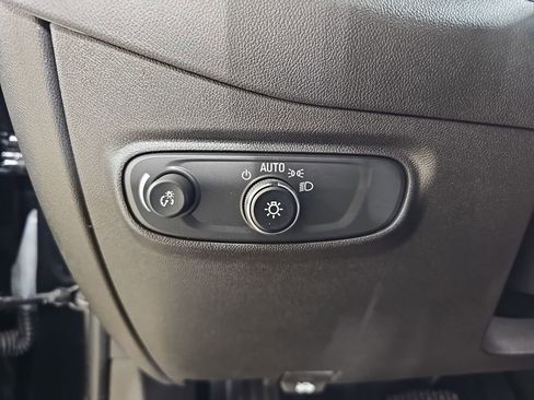 Certified 2024 Chevrolet Equinox LT image 31