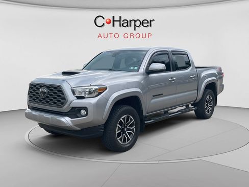 Used 2021 Toyota Tacoma TRD Sport w/ Technology Package AWD/4WD image 7
