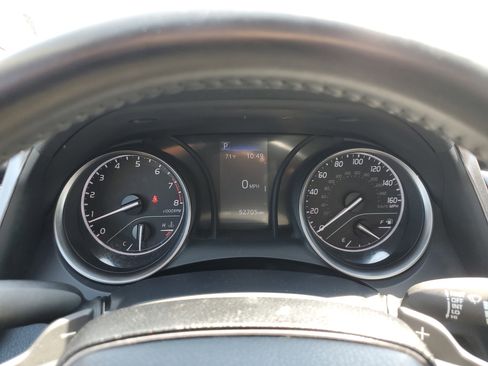 Used 2024 Toyota Camry SE image 24