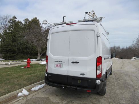 Used 2015 Ford Transit 150 150 Van Med. Roof w/Sliding Pa image 10