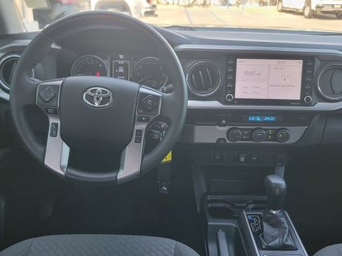 Used 2021 Toyota Tacoma SR5 image 15