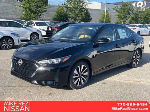 New 2025 Nissan Sentra SV w/ SV Premium Package image 6