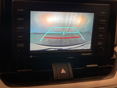 Certified 2021 Toyota RAV4 XLE w/ Convenience Package image 17