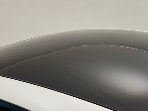 Used 2021 Tesla Model Y Long Range AWD/4WD image 10